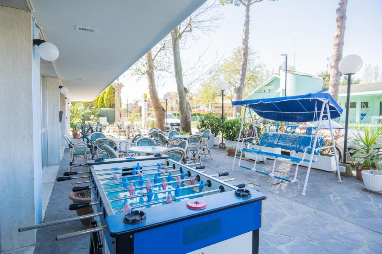Hotel Mirage Bellaria-Igea Marina Exterior photo